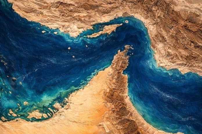 Iran Akhirnya Terima Bayaran dari Penerapan Tarif Selat Hormuz