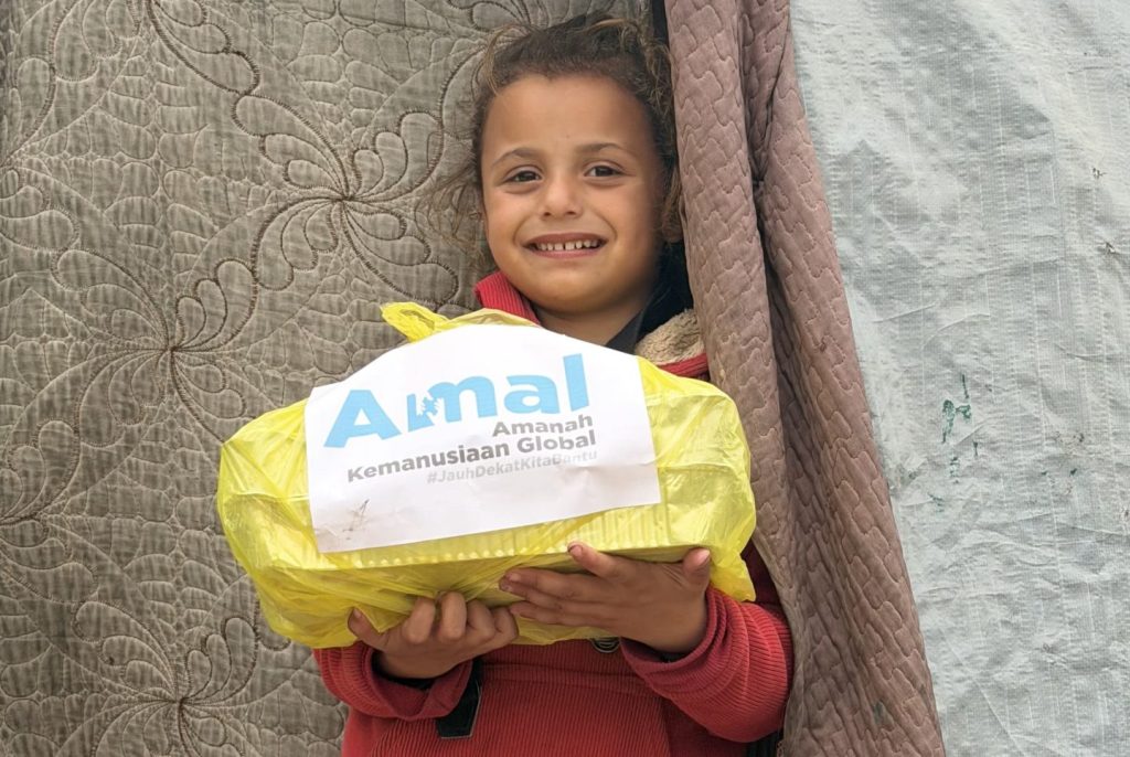 Ifthar Gaza: 3.000 Warga Terima Hidangan Berbuka di Tiga Lokasi Pengungsian