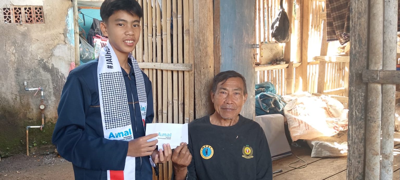 AMAL Salurkan Zakat untuk 23 Penerima Manfaat di Indonesia Saat Ramadhan